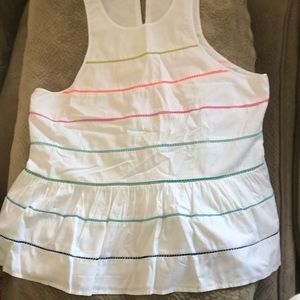 Crown and Ivy white cotton top w/ruffled bottom.